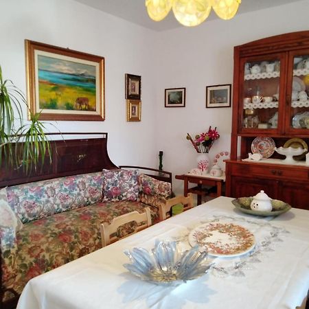 B&B Guest House Il Porto Vecchio Stintino Εξωτερικό φωτογραφία