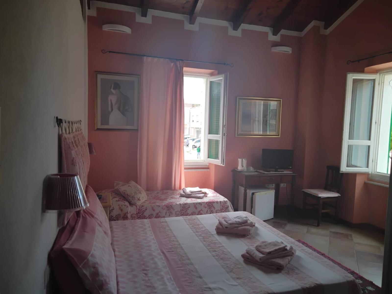 B&B Guest House Il Porto Vecchio Stintino Εξωτερικό φωτογραφία